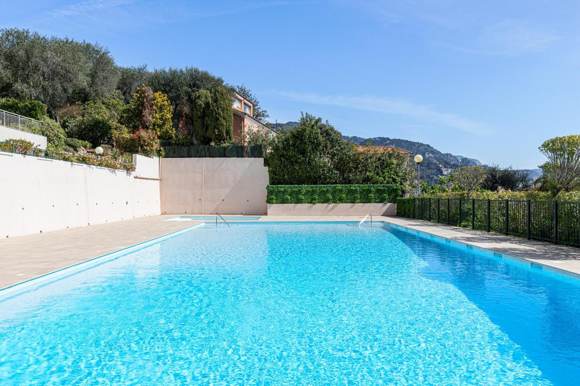 2 Bdr Villefranche-Sur-Mer Sea View Parking And Swimming Pool Exterior photo
